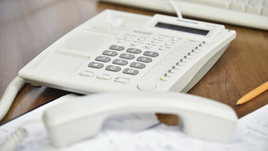В ЦИК Беларуси начала работу прямая телефонная линия