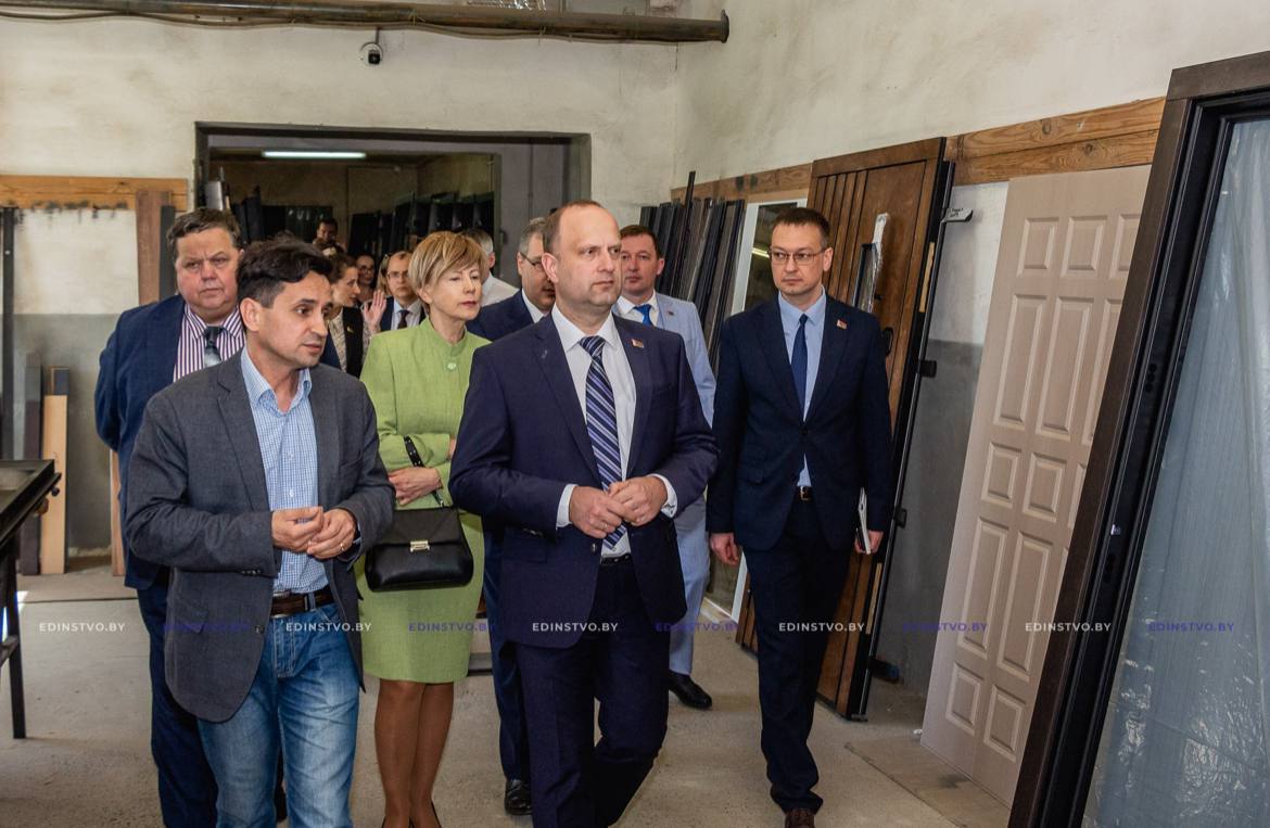 Министр экономики посетил Борисов. Внимание – вопросам предпринимательства