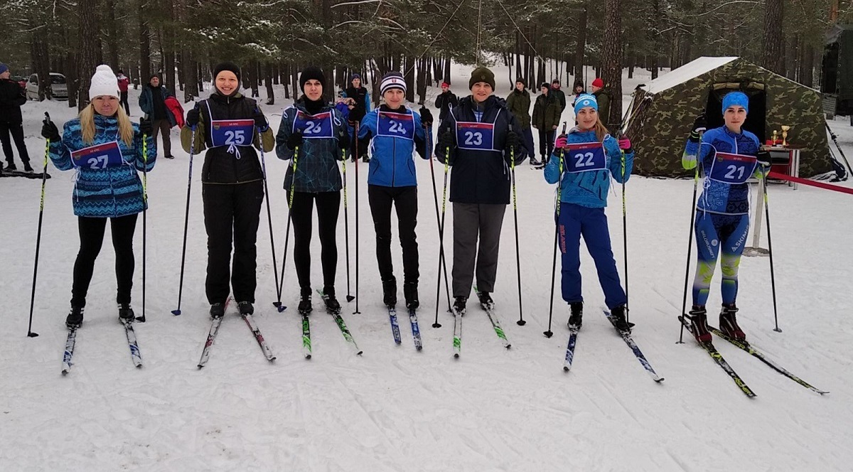 Военнослужащие встали на лыжи: чемпионат по лыжному спорту состоялся в Борисове