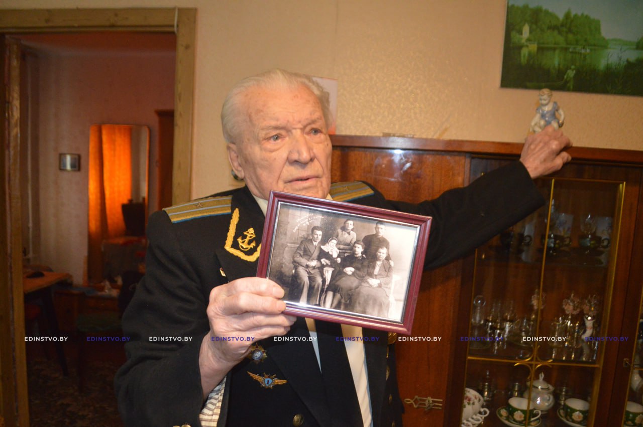 В Борисове ветеранов и участников Великой Отечественной войны поздравили с наступающим Днем Победы
