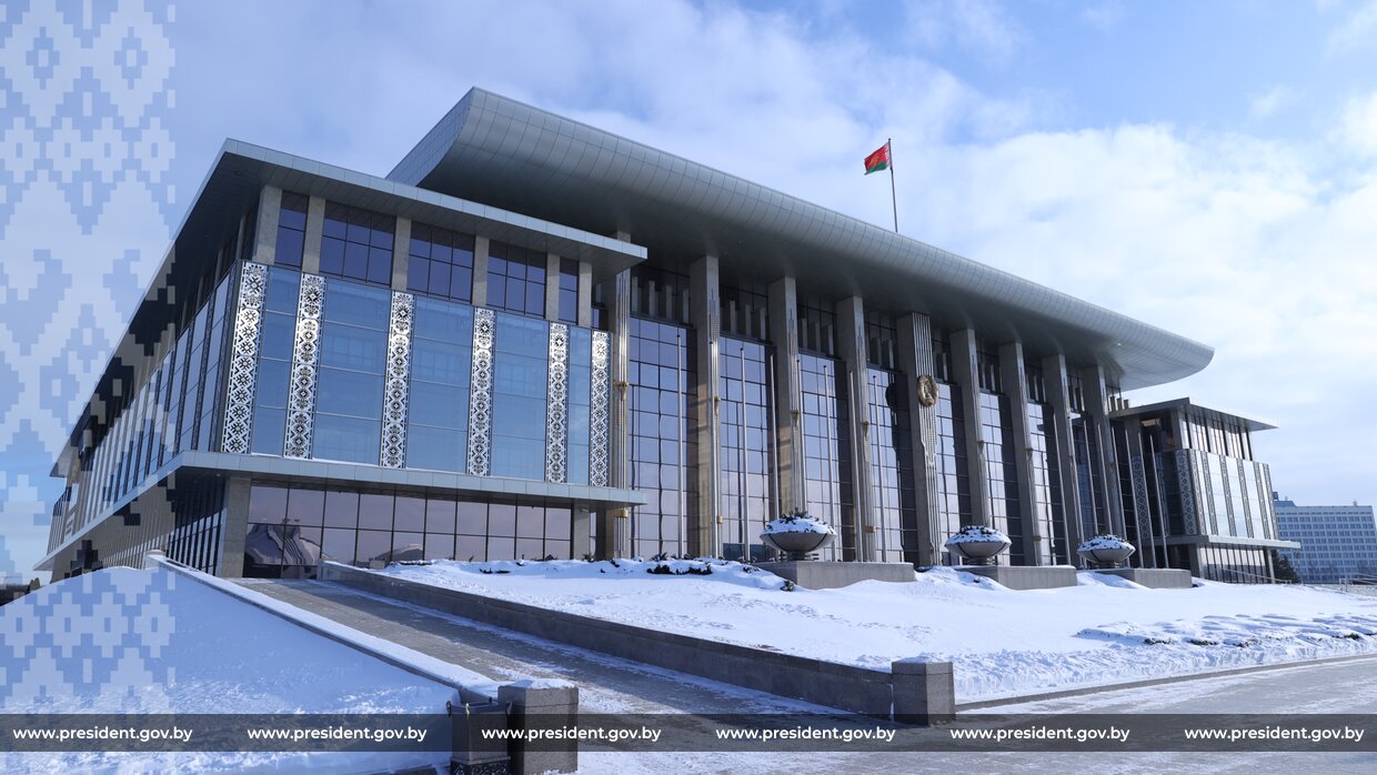 Александр Лукашенко сегодня рассмотрел кадровые вопросы: новый министр, помощник и посол