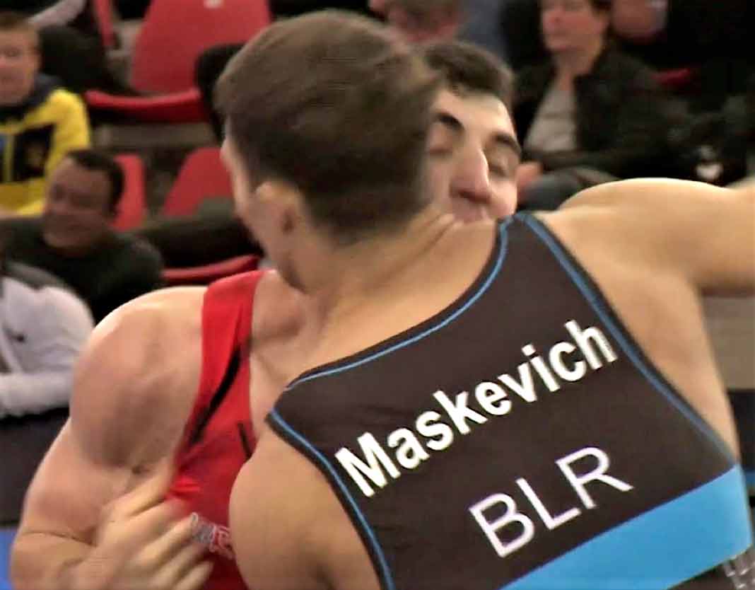 Борисовский борец Кирилл Маскевич на Кубке мира уверенно выиграл у грека и вышел в ¼ финала